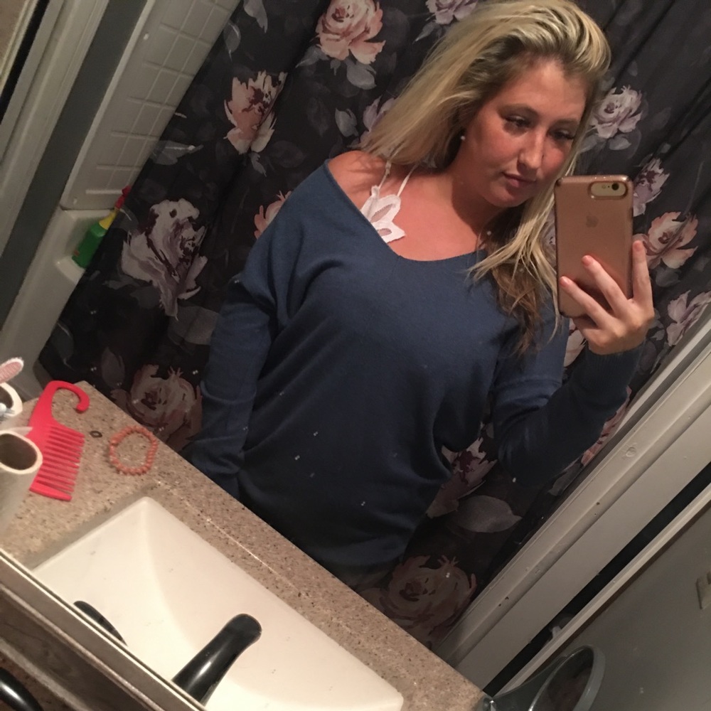 Small/medium dreamers soft sweater